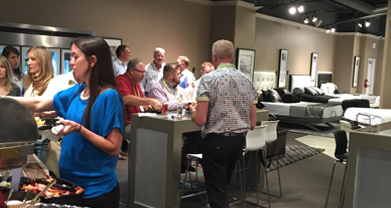 2015年8月匠心独具智能家具加美国展会